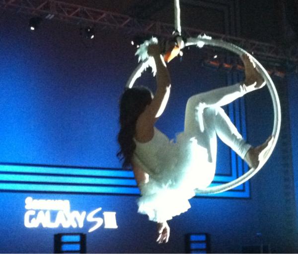 TELUS's tweet photo. Awesome entertainment at the @SamsungMobileCA #GS3launch! http://t.co/9J694ZaA