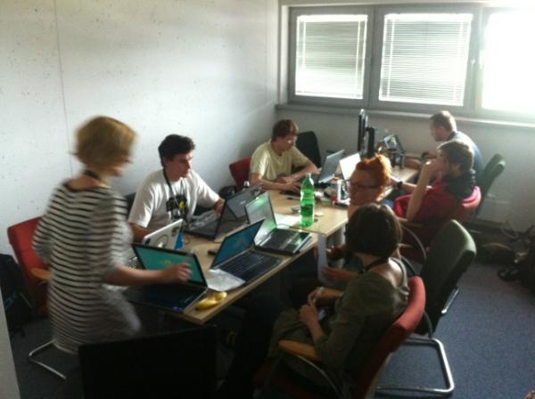 HackDayOnet tweet media