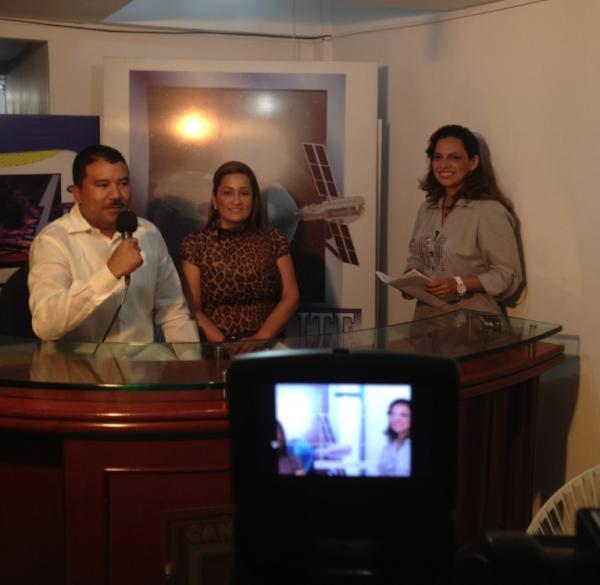 RaquelParales's tweet photo. Socialización de la Gran Jornada de Salud en convenio con la Fundación Operación Sonrisa en nuestro #DptoArauca http://t.co/oefUi6zc