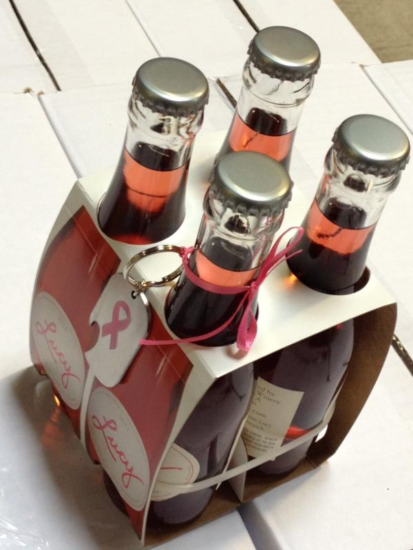 sicmaui's tweet photo. @TheWineCastle Have you seen the new Lucy Rose packaging? Awesome ! http://t.co/35mqWafa