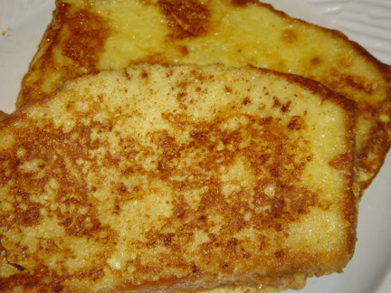 Magical_Genie's tweet photo. @_reeUP Let me know if you'd like some syrup too. *Poof* http://t.co/HfKueXgf