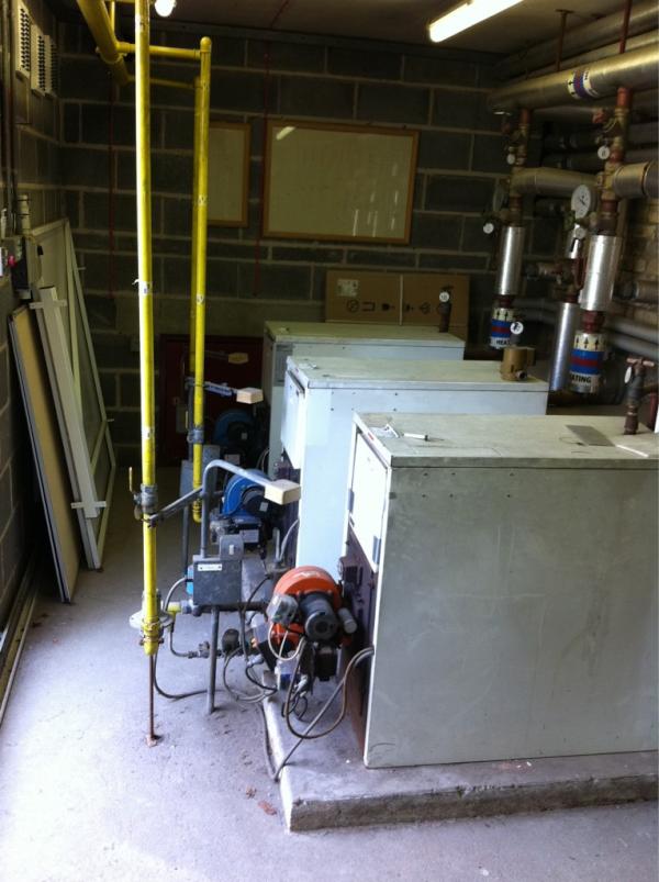 kbinksheating's tweet photo. Old Boilers?? For refurbishments, servicing and 24hr maintenance cover  contact us info@binksheating.com http://t.co/jY6EcbCf
