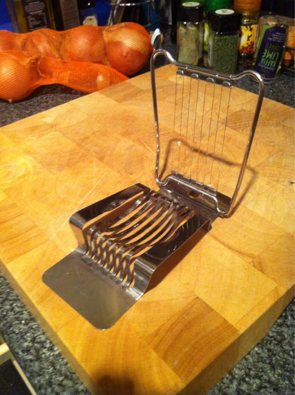 leejones90's tweet image. One of mans best inventions.. The #EggSlicer
Without this useful gadget our eggs would be oddly sliced