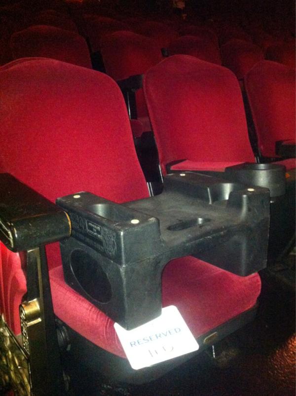 WhatTedSaid's tweet photo. This seat is either for me or Peter Dinklage. I'll wait 5 minutes in honor of Tyrian Lannister. http://t.co/CHKpZlU2