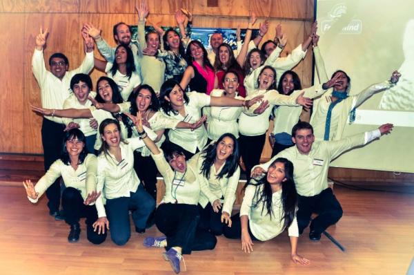 FreeMindCB's tweet photo. Staff de Free Mind en Santiago-Chile! 
Seminario Mágico y Transformador... http://t.co/l66OcPN0