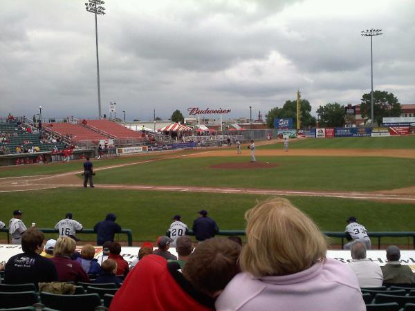 bull_master21's tweet photo. Ball game, yea boy. http://t.co/rxt0Zbio
