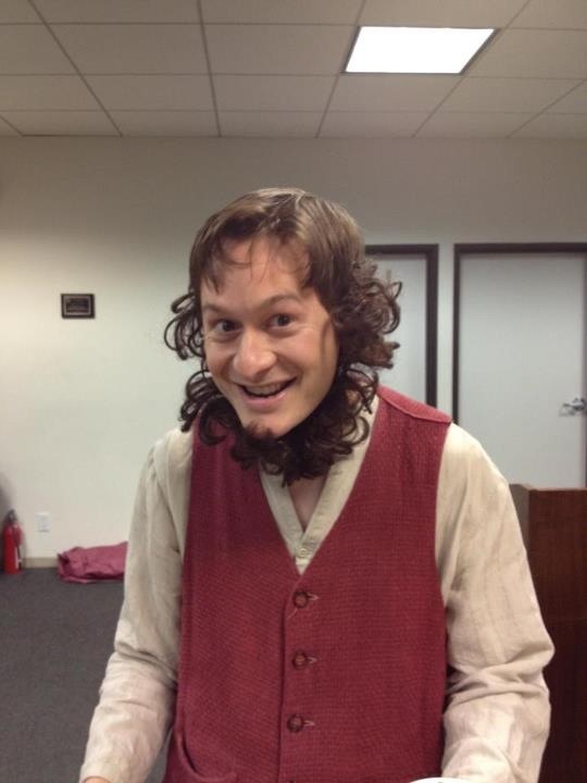 FellowshipParoD's tweet photo. A rare glimpse of Amish Frodo (Brian Jones) backstage at Fellowship! #fellowshipmusical #LOTR http://t.co/XIbCRCEY