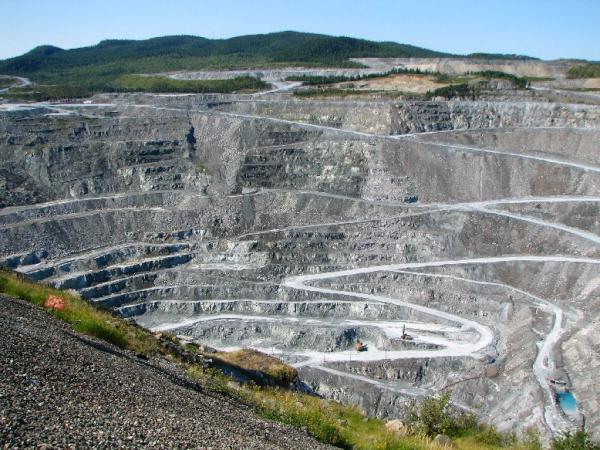 MartoNapoli's tweet image. @RegionThetford À 16h30 Nouvelle Chronique Thetfeurd avec Martin Fecteau l'Amiante à son meilleur. radiopirate.com