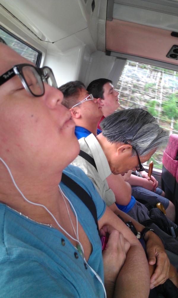ChiuYingSuet's tweet photo. Haha so ugly @robsession92 http://t.co/2aef6OLP