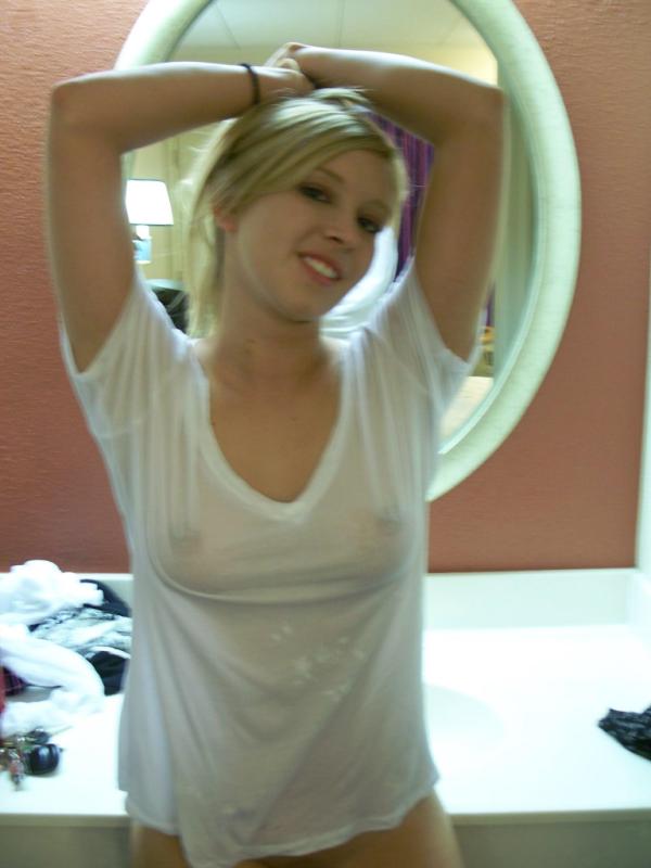 GirlfriendPIcs1's tweet photo. anon college ex.  love her http://t.co/XcbDlZVf