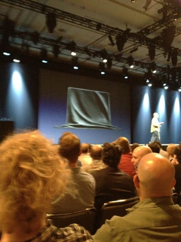 KatieBoehret's tweet photo. Ah, Apple. The only company that could get   cheers with THIS slide. #wwdc http://t.co/E8yHMAT7