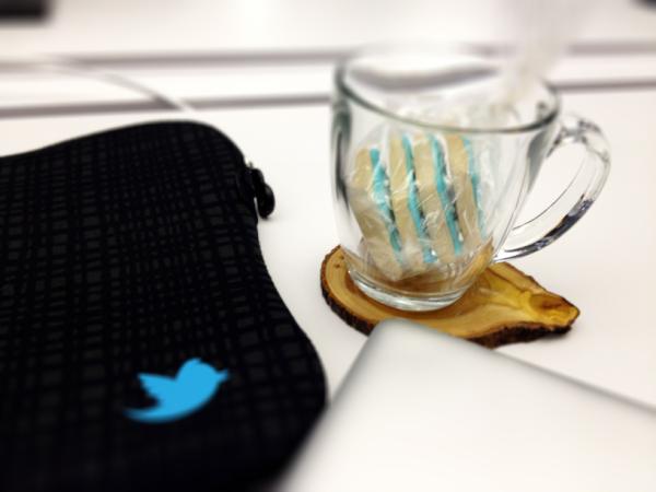 jcasts tweet picture
