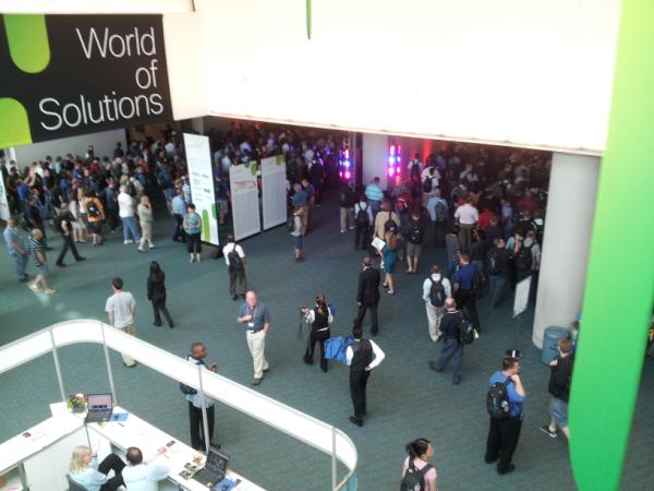 smallCLE's tweet image. #CLUS whoa