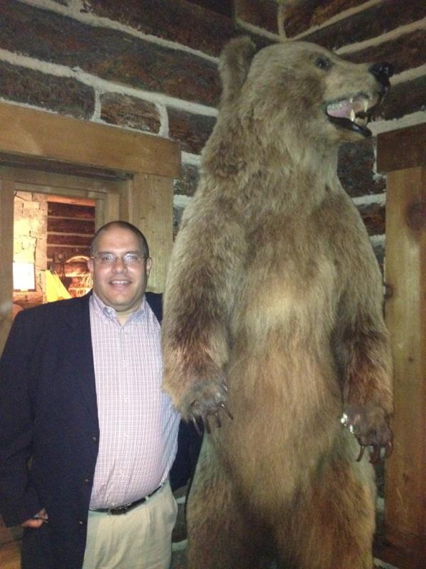 Robertooffsite's tweet photo. @offsiteJLiu I wonder if the bear helps Carlos with thought leadership #offsite2012 http://t.co/4Fck6YHe