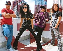 StephanneTH's tweet photo. Oii #Aliens !!! http://t.co/RtOnUB6j