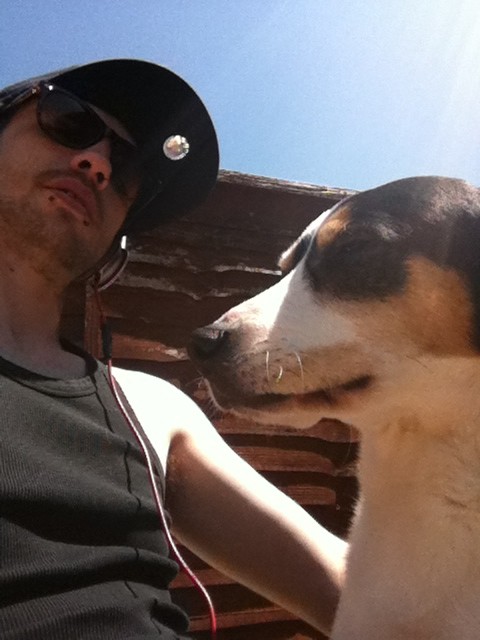 simoaftermath's tweet photo. We just chilling yano!!!!! :D http://t.co/dcohT5yf