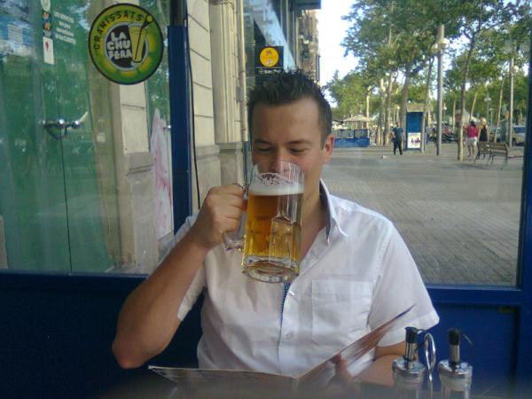 Op het terras in Barcelona. #proost