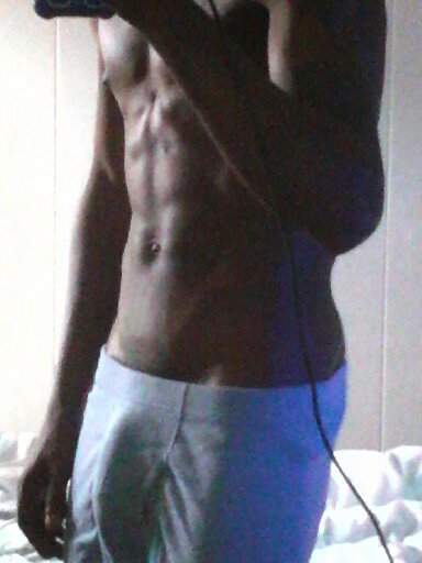 mr_ra_bey's tweet photo. Its on the menu. for the ladys all my homies u dont want to open. #abs #boxerbreifs #gunprint http://t.co/tGoh8Zqv -- @SuperSpoiled85