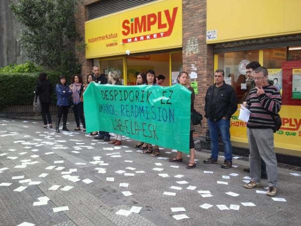 LABsimply's tweet image. Él viernes es él acto de conciliación por el despido de nuestro compañero Imanol. Seguimos apoyando