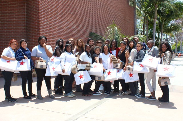 Watch Oprah Winfrey's leaked NSFW photo on TwXstars