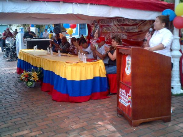 prensapirituanz's tweet photo. "El gobierno bolivariano es sumamente sensible a las necesidades de nuestra gente", Rita Jimenez @chavezcandanga http://t.co/ldl9qc0K