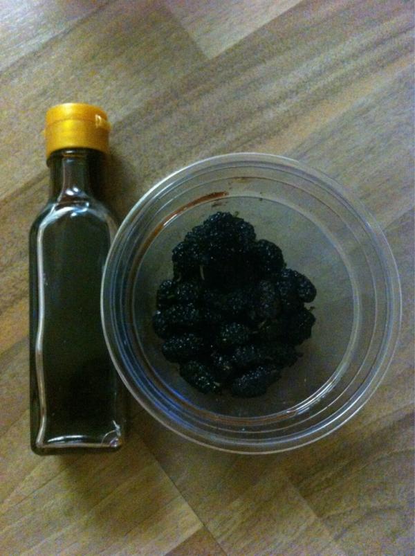 sonice00's tweet image. 오미자는5가지 맛이난더고 해서 붙여진 이름^^껍질에는신맛,과육에는단맛,씨에는맵고 쓴맛,전체적으로 짠맛이 조화를이룬데서오미자라고 불린데요^^청양에서 온 오미자!맛납니다cafe.naver.com/chilgapfarm