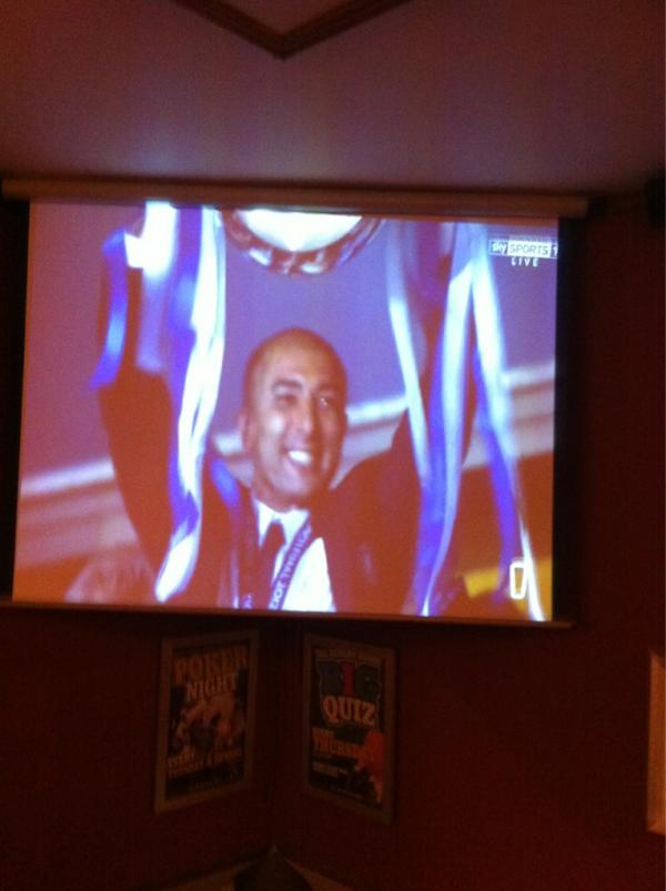 Rodney1288's tweet photo. Di Matteo named new Chelsea manager. It's about time. He's blue through and through. Good times. http://t.co/mEyGgub8