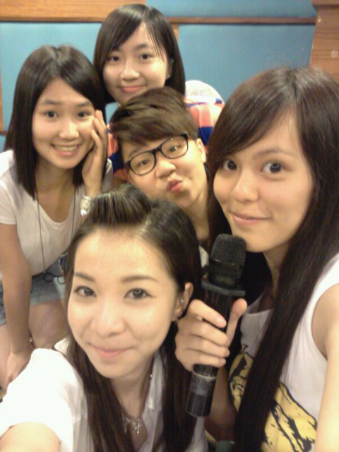 ChiuYingSuet's tweet photo. My birthday' party . http://t.co/SjXyAb3g