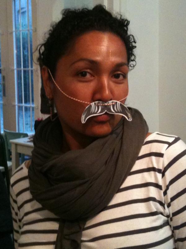 tanteted's tweet image. Dat zit wel snor met de pr van Tante Ted Thanks #Viewpr voor het persbericht.