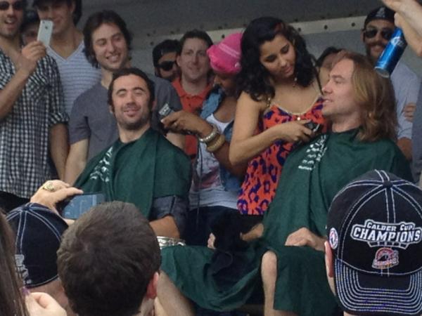 JacksonsBeard's tweet photo. Who's that http://t.co/wINZtM6a