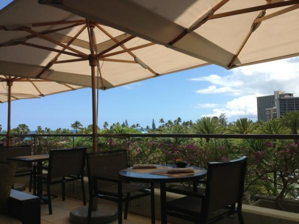 vaitogishark's tweet photo. Lunch at Trump Waikiki Towers. Wish you all were here. http://t.co/xwG80lyo