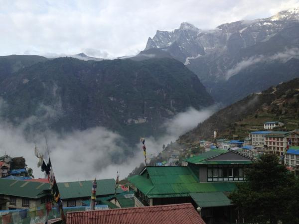TinosTrek's tweet photo. In Namche now, view from the hotel this morning. Getting ready to head to Lukla for the flight out. http://t.co/YGjiCnqu