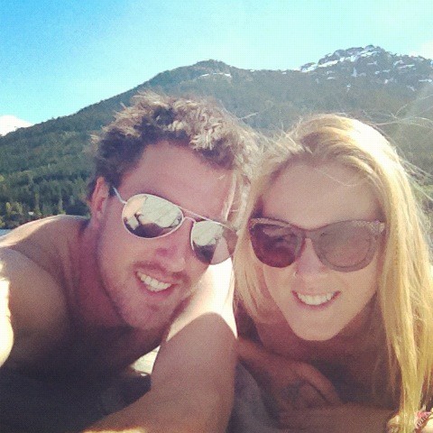 JeniseRussell's tweet photo. Getting our tan on for stampede!! #WEARETEAMCOWBOYS @NickBruce00 http://t.co/pw9yIWCv