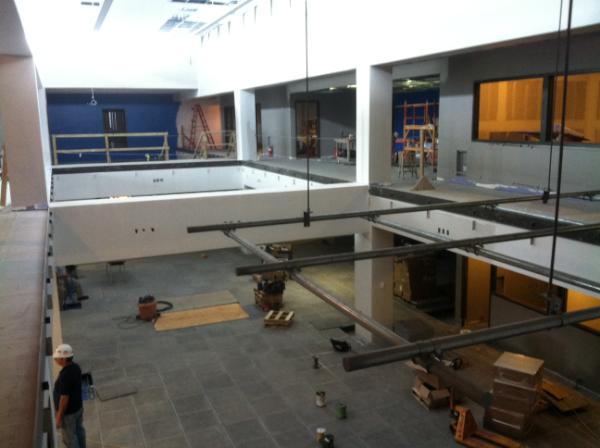 IntegratedNews's tweet image. The raised floor is almost done getting put in! Getting closer to completion! Go Gators!