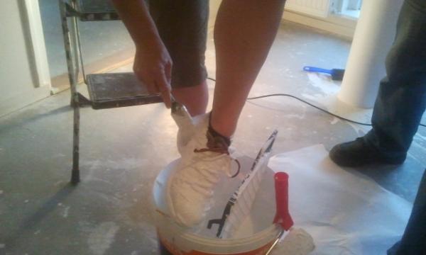 SanderMegens's tweet photo. Daar stond een emmer... #witvoetjehalen http://t.co/Y8XYPb1D
