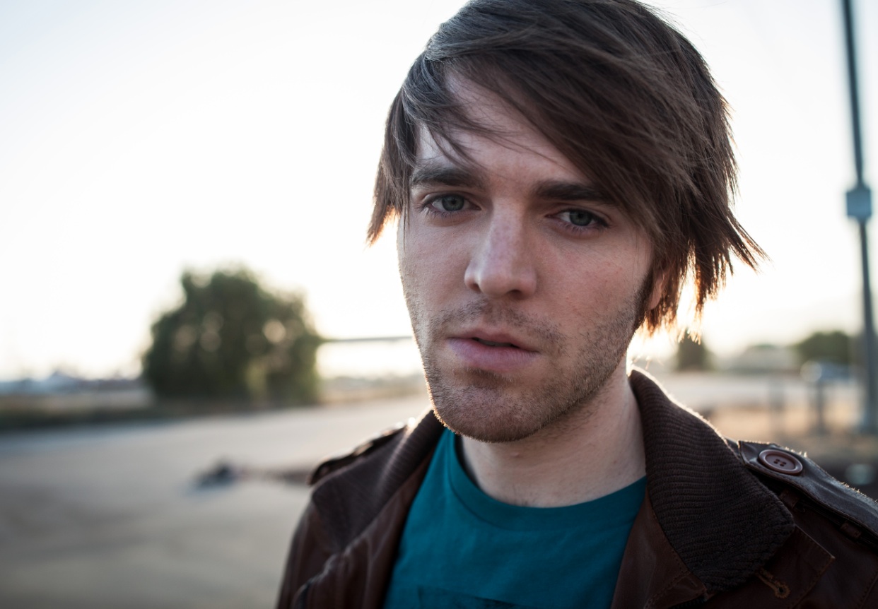 Shane Dawson on Twitter "my "im in a christian rock band" look hahahaha http//t.co/8UnHWG2j"