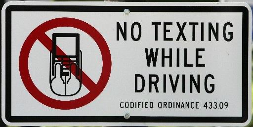 TextDictionary's tweet image. a reminder, texting while driving is dangerous please use your phone responsibly and not on the road.