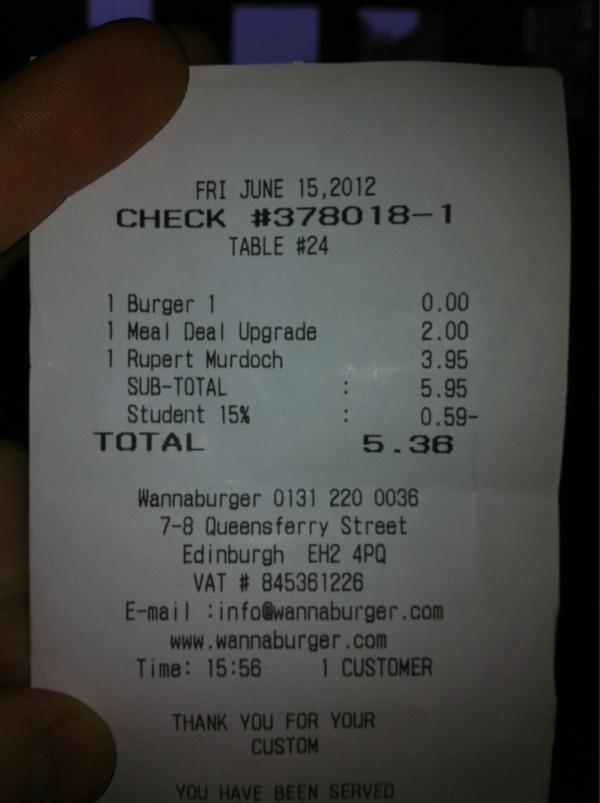 whittensteez's tweet photo. 15% student discount? I make it 10%. Compensation please. @wannaburger #illegal http://t.co/82rINXp4