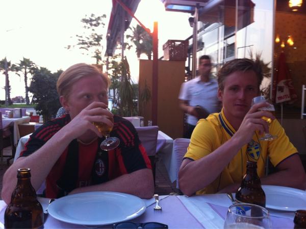 Challelundin's tweet photo. Nyper en bira ! http://t.co/gnEnWMSQ