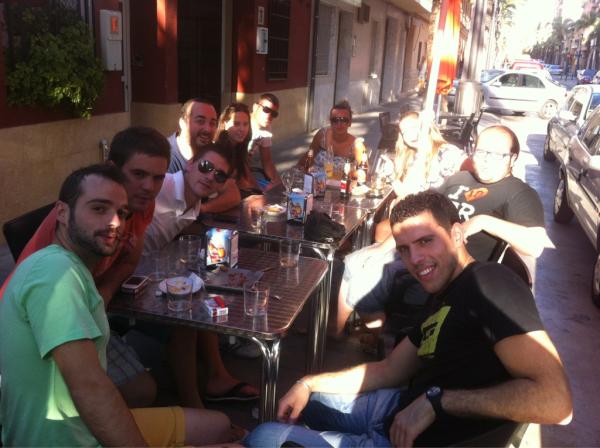 jorgetomasbrisa's tweet photo. Ruta tapeo de la bona en @Santi_NZ @Santi_NZ @elbutoni @SarettaTomas @Santi_NZ http://t.co/IilAsupr