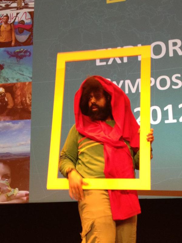 mslucycooke's tweet image. Reggie Watts tops off #explorersweek with an imersonation of the famous Afghan girl cover of NG. Genius.