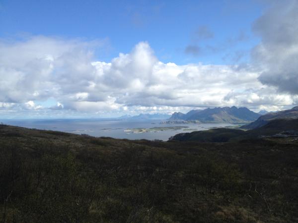 mlhunstad's tweet photo. bodø i mitt hjerte! #naturskjønt http://t.co/ebe6smxr