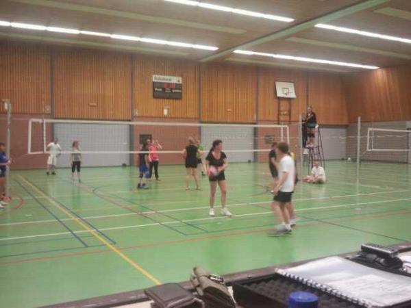SoosPlexat1's tweet photo. Volleybal is leuk! http://t.co/SPD8anFU