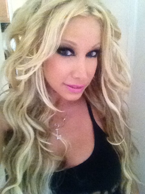 Think I'm all set up.. Time for catch up :-) http://t.co/pmhjztem