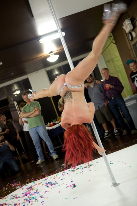 More pole!!! http://t.co/2S6x08UM<a href="/tag/hcotw"class="tags"><span>#hcotw</span></a>