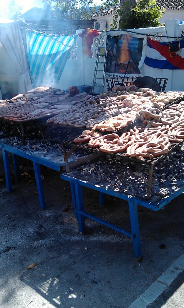 stevecapper's tweet photo. All this cooking for 12 people is hard work. http://t.co/3h5ZLZg6