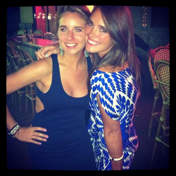 smithjiaws's tweet photo. Happy Birthday!!!   @PaulinaNCurto Besties reunited http://t.co/awjpsSA1