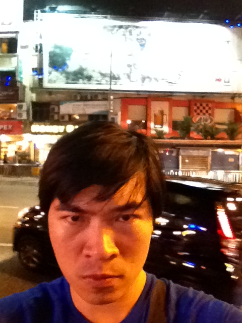 StevenLimNew's tweet photo. Baby! Welcome to Kuala lumpur! The movie people did something to me just now! Lol! So many sets to fit! I must do well! http://t.co/btYjV1Gl