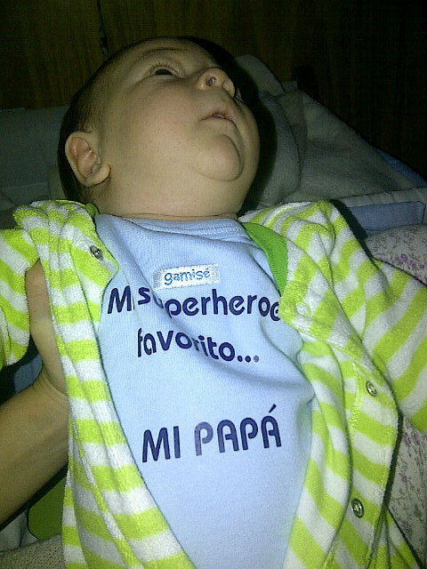 july_jullyet's tweet photo. @kiani_ desayuno de primer dia del papa!! http://t.co/DXBaJXgy