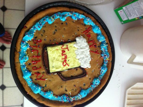 SweetTeetzJr's tweet image. Birthday cake!!!